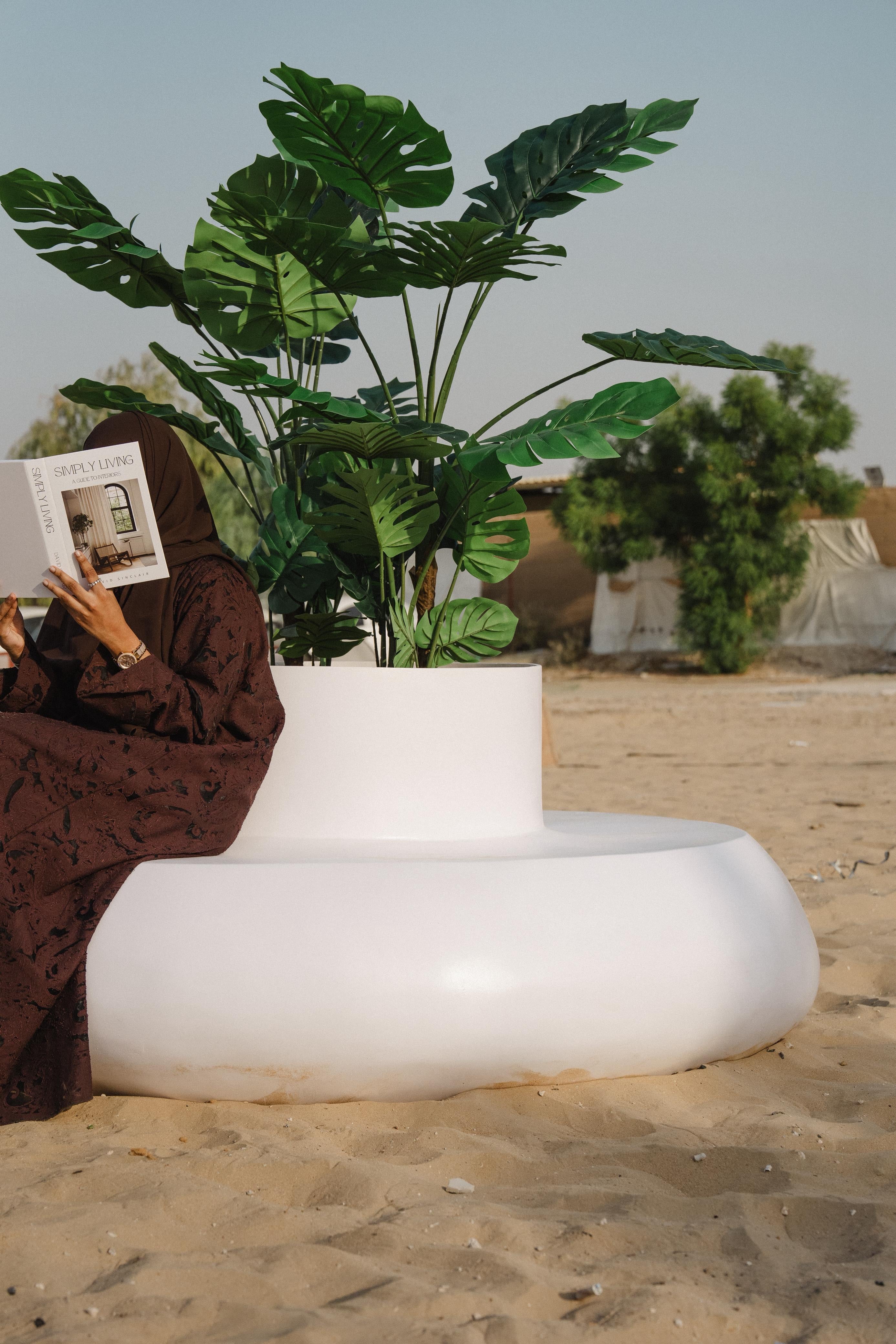 Donut Planter Seater – Fiberglass Statement Planter